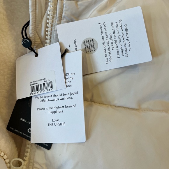 SALE!!! Brand new with tags The Upside Chalet Oslo Puffer Gilet vest - Picture 7 of 12
